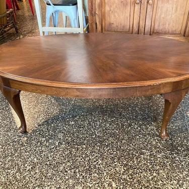 Oval coffee table. 49.5” x 28.5” x 16.5” 