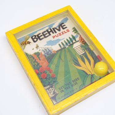 Vintage BEEHIVE PUZZLE  R.J. Series Popular Puzzles made by R. Journet Co. Ltd. London, England. 
