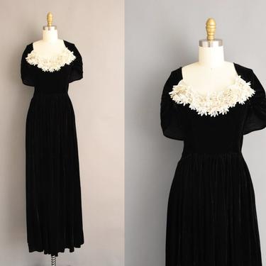 1940s dress - 40s vintage dress - black velvet holiday cocktail party full length halter floral dress - Size Small 