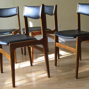 Set of FOUR (Set of 4) Erik Buch Teak Dining Chairs in Black Faux Leather 