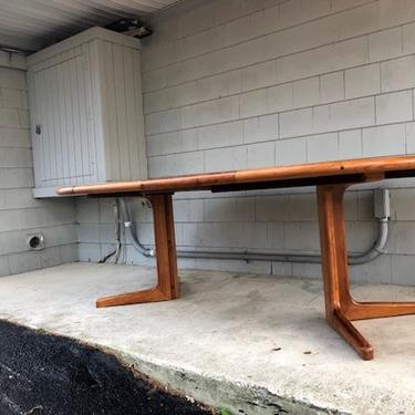 Danish Modern Expanding Teak Pedestal Table