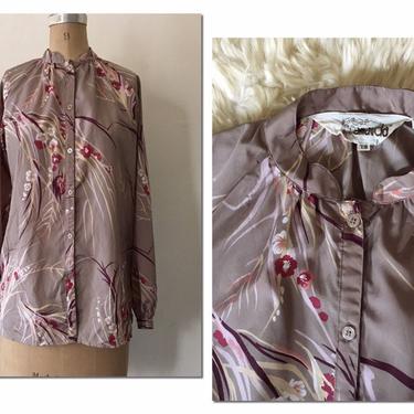 Vintage '70s floral print blouse - 1970s blouse / taupe floral print blouse - pretty vintage shirt, silky top / Oriental 70s floral blouse 