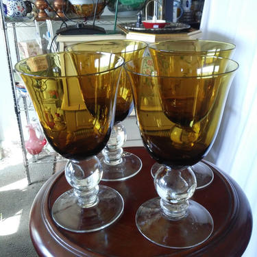 VINTAGE Amber Wine Glass Goblets/ Mid Century Modern Amber Stemware, Boho Wedding Glasses, Set of Four 