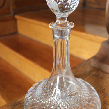 Genie Bottle Glass Decanter with Crystal Stopper 
