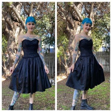 Vintage 1980’s Black Lace and Tulle Strapless Dress 