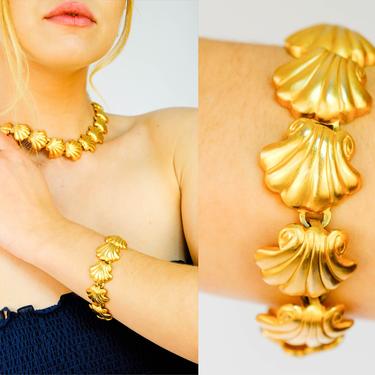 Vintage 80s Anne Klein Signed Gold Shell Chainlink Bracelet | Statement Piece, Chunky Layering Piece | 1980s Designer Jewelry Bracelet 