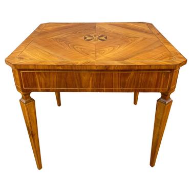 18th Century Neoclassical Italian Marquetry Cherry Table
