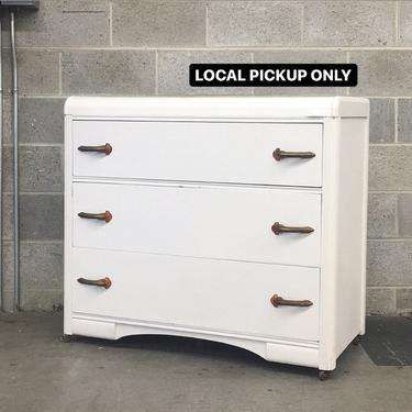 LOCAL PICKUP ONLY ———— Antique Dresser 