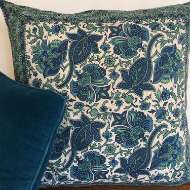Vintage 80's Boho Throw Pillow, Indian Floral Print Fabric, 18&amp;quot; Square, Blue Green White Jacobean Flowers 