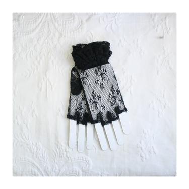 80s black lace fingerless gloves - vintage 80s gloves / Gothic Lolita gloves - 70s 80s punk gloves / vintage fingerless lace gloves 