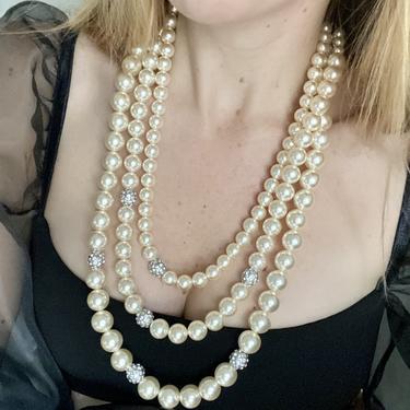 Timeless Three Strand Glittering Faux Pearl Necklace