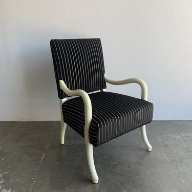 1980s White Lacquered Accent Lounge Chair 