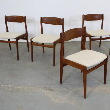Set of 4 Mid Century Danish Modern Teak Side Dining Chairs w Teak Backs 