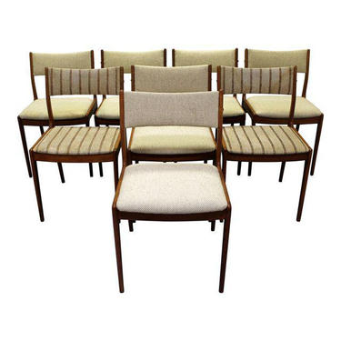 Set of 8 Mid-Century Danish Modern Johannes Andersen Uldum Teak Dining Chairs 