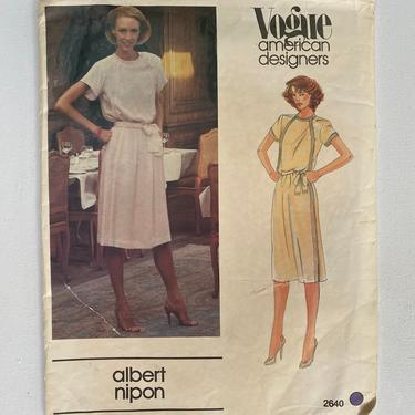 Vintage Vogue 2640 Albert Nipon, Size 10, UNCUT, Factory Folded, Designer Blouson Dress Sewing Pattern 