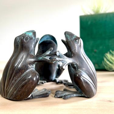 Vintage Bronze Circle of Frogs Sculpture 