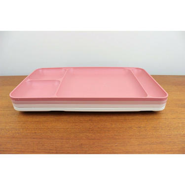 Vintage Tupperware | 1535 Divided Luncheon Cafeteria Picnic Trays | Pinks 