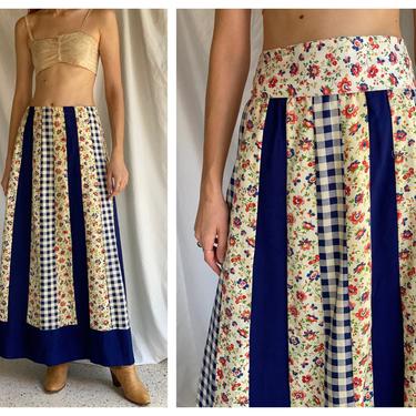 1970s Patchwork Skirt / Quilt Skirt / Cottagecore / Folk Long Haute Hippie Skirt Calico Printed Floor Length Skirt / Woodstock 