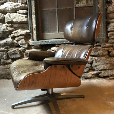 Mid century lounge chair Eames style lounge chair selig lounge chair 