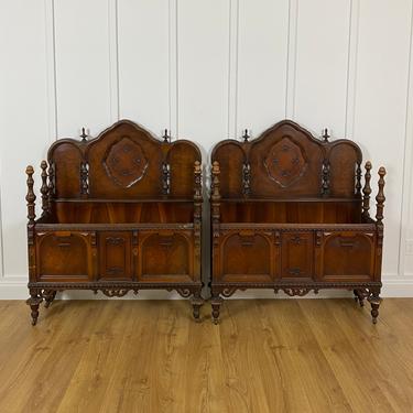 NEW - Rare Matching Twin Beds, Depression Era Bedroom Furniture, Antique Twin Size Beds 
