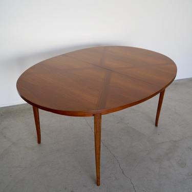 Gorgeous Mid-century Modern Designer Dining Table in Walnut With Beautiful Inlay - Professionally Refinished! 
