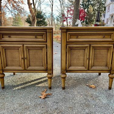 Mid Century MCM Pair of Solid Wood NightStands Night Stands End Tables