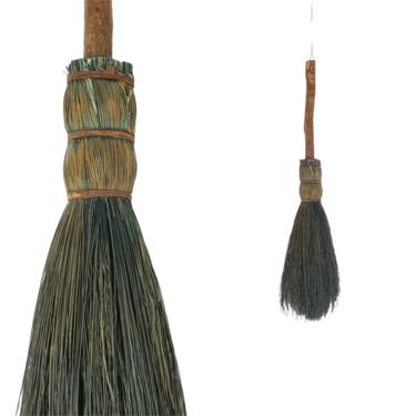 Vintage Grass Broom / Straw Hearth Broom / Witchy Halloween Broom / Antique Whisk Broom  Green Besom / Primitive Farmhouse Wall Decor 