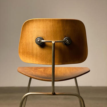 Early Eames DCM by Evans 