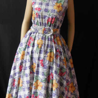 80s Floral Novelty Print  Day Dress Medium Cotton  Dress 80s Does 50s Circle Skirt Bust 36 Waist 32 