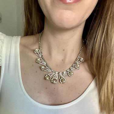 Beautiful Diamond Crystal &amp; Pearl Flower Necklace