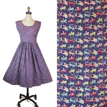 1950s Dress ~ Horse and Buggy Novelty Print Cotton Full Skirt Dress 
