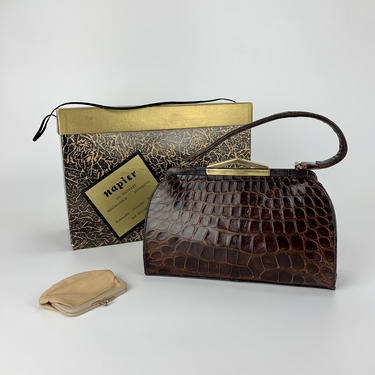 1950s Top Handle Alligator Handbag - Genuine Quality Alligator - Luxury Vintage Goods - Excellent Condition 