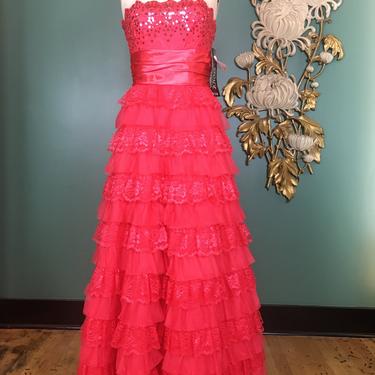 2000 formal dress, strapless gown, vintage prom dress, tiered full skirt, sequin gown, masquerade, deadstock, ruffled chiffon, fit and flare 