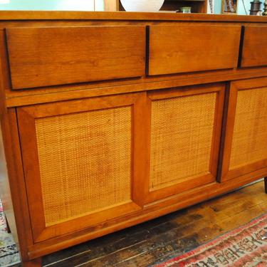 Russel Wright for Conant Ball petite Credenza