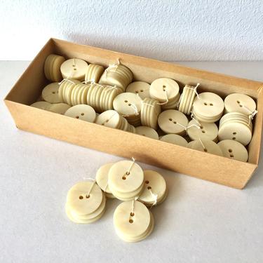 60's Large Cream Buttons Set of 5 - 34mm Pearly Ivory Round 2 Hole Buttons - Buttery Cream Colored Large Smooth Vintage Coat Buttons 