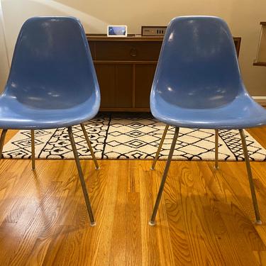 Pair of Vintage Cobalt Blue Eames Fiberglass Shell Chairs for Herman Miller, Signed 