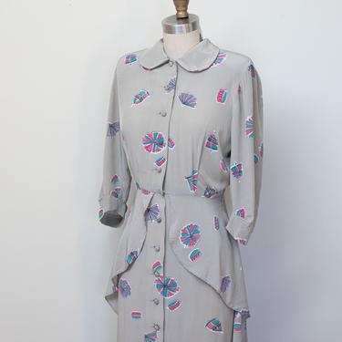 1940s Novelty Print Cold Rayon Dress | 40s peplum Dress 