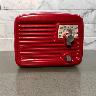 Red 1948 Silvertone Midget AM Radio, Model 8003 