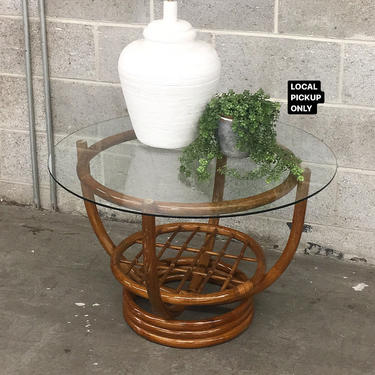 LOCAL PICKUP ONLY ———— Vintage Rattan Table 
