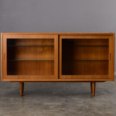 Mid Century Teak and Glass Credenza Sideboard Cabinet Shelf 