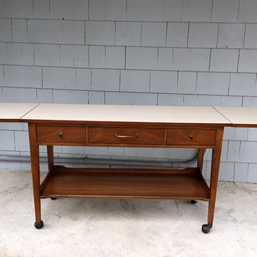 Local Pickup Preferred. Midcentury Broyhill Premiere Bar Cart / Server by OffMain