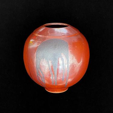 Large 12&quot; Vintage Japanese Bulbous Ball Vessel Pottery Vase w Metallic Reddish Brown Glaze w Drip Glaze Accent Larry Laszlo for Mikasa 1980s 
