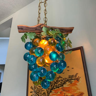 Vintage Mid Century Lucite Grapes Swag Lamp 