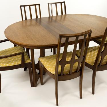 Broyhill Brasilia Round Dining Table and Dining Chairs - Set of 6 - mcm 
