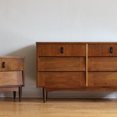 Mid Century Modern Walnut Dresser and Nightstand 