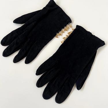 Vintage CHANEL LETTER Charms Logo Black Suede Leather Driving Winter Gloves size 7 S/M 