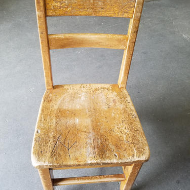 Cute little school Chair 14.25 x 28.75 x 13.75
