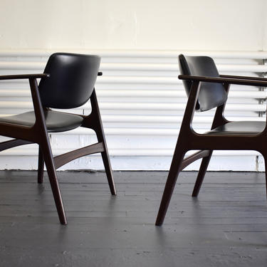 Pair of Rosewood Mid Century Modern ARMCHAIRS 