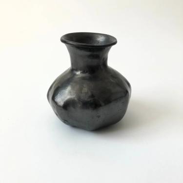 Vintage Mexican Black Pottery Vase 
