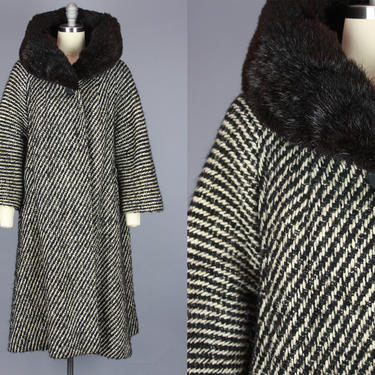 1960s LILLI ANN Swing Coat | Vintage 60s Black &amp; White Striped Coat with Large Fur Collar | medium / large 